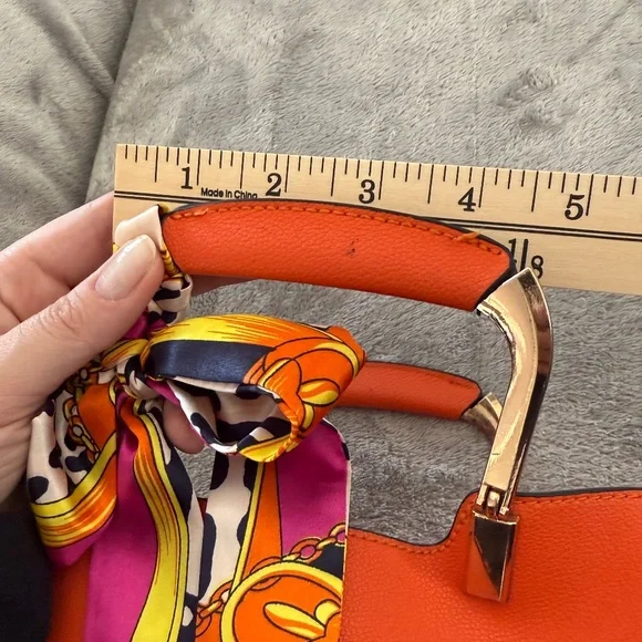 🧡GUC Orange Structured Handbag 🧡 - Picture 13 of 13